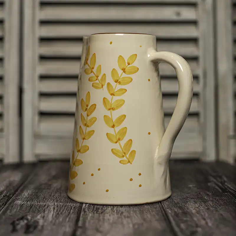 Pichet de 2L en céramique jaune