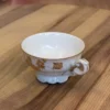 Tasses vintage en porcelaine