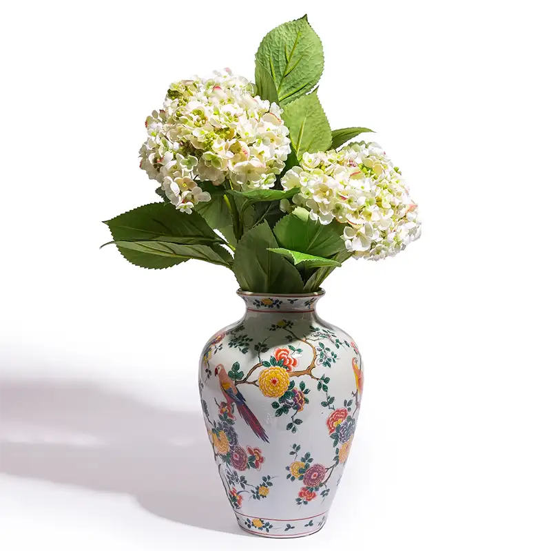 vase-blanc-floral-3 Vase blanc floral en céramique