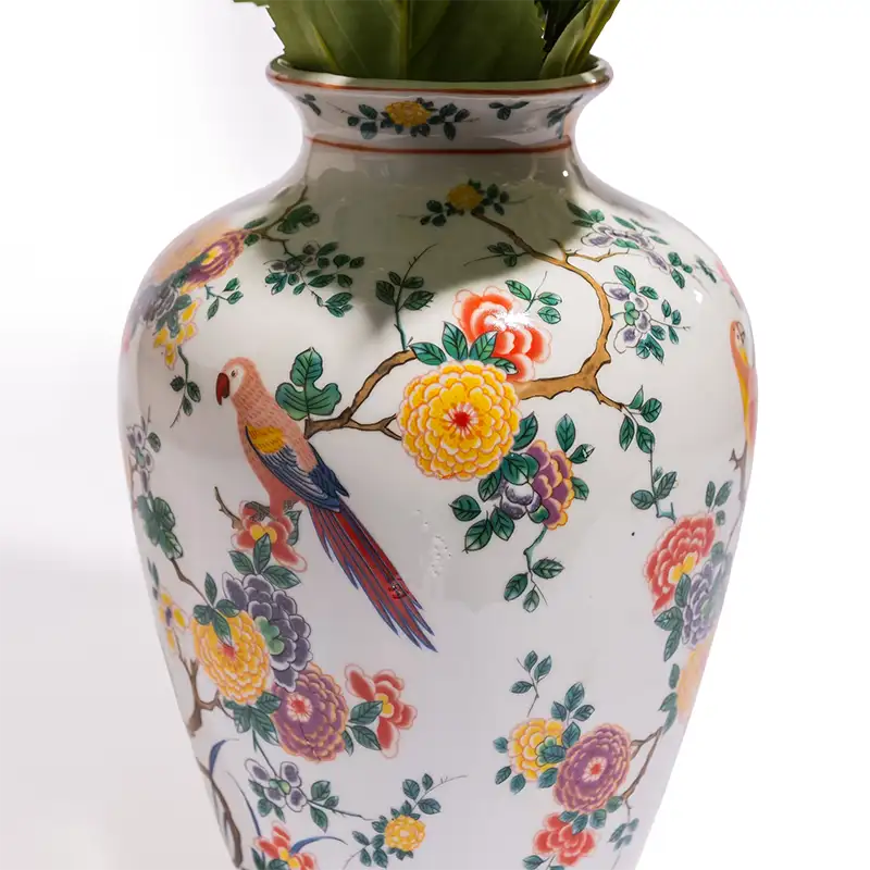 vase-blanc-floral-4 Vase blanc floral en céramique