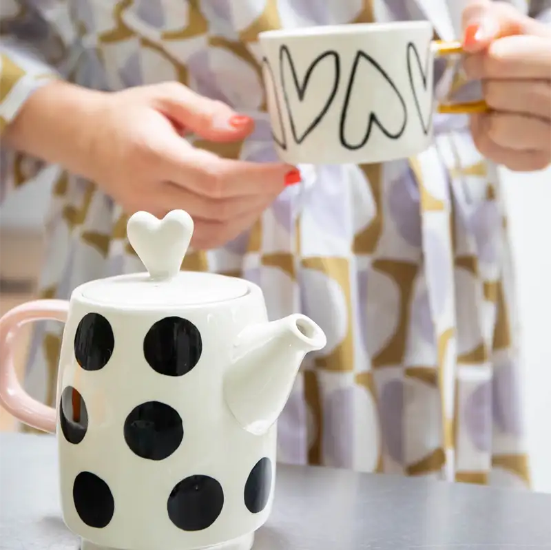 Coffret théière et mug Caroline Gardner