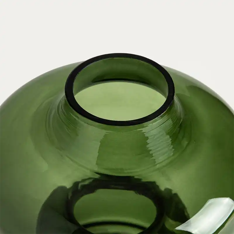 Vase en verre vert